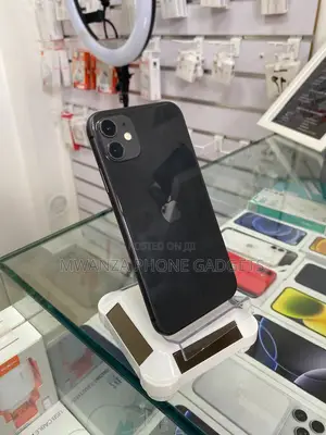 Apple iPhone 11 64 GB Black