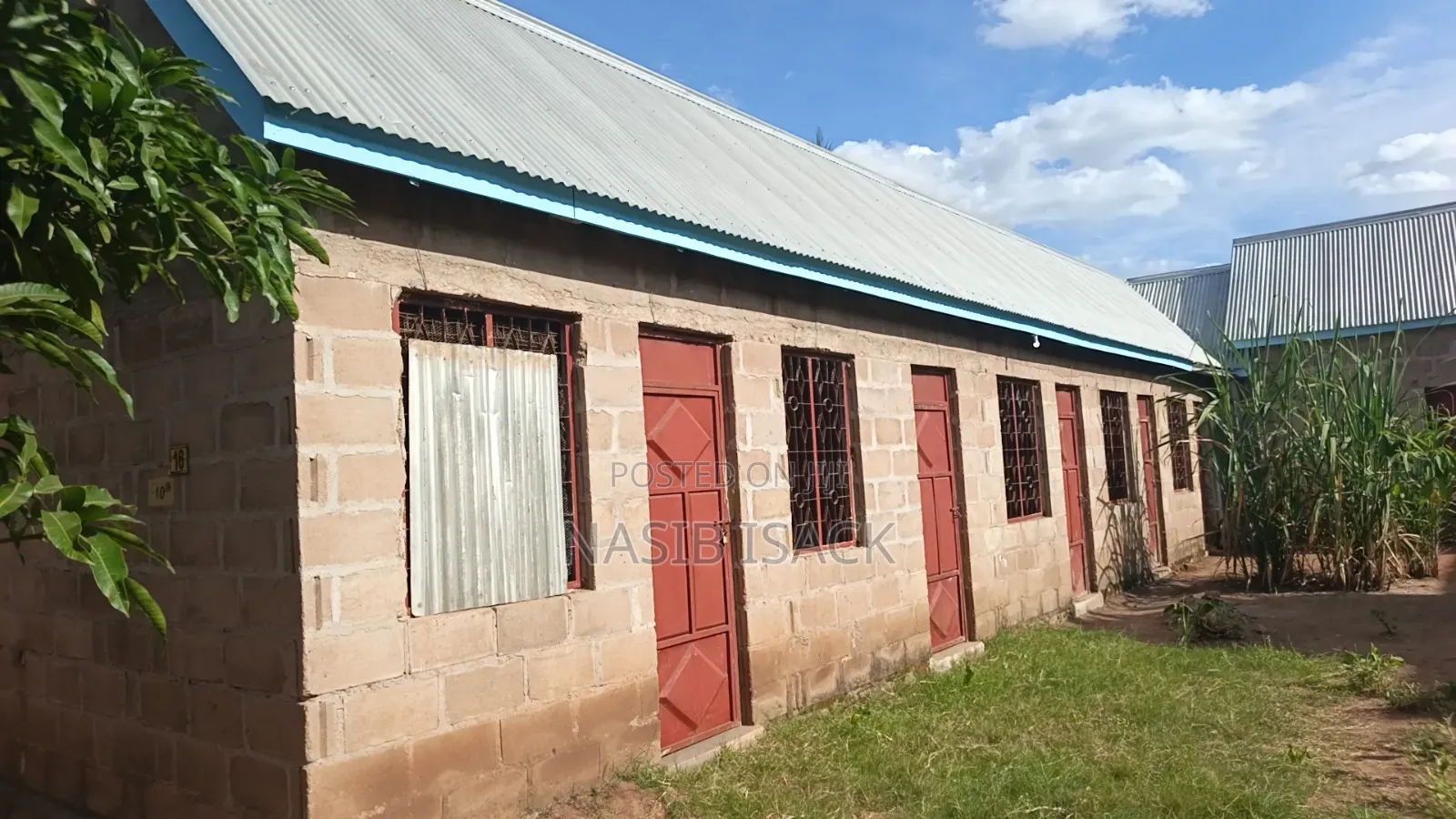 12bdrm House in Igoma for sale