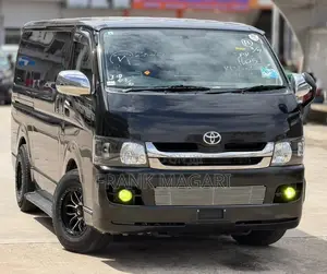 Toyota HiAce 2009 Black