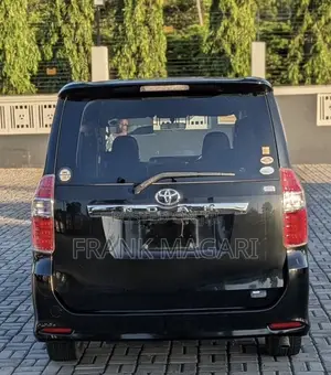 Toyota Noah 2009 Black