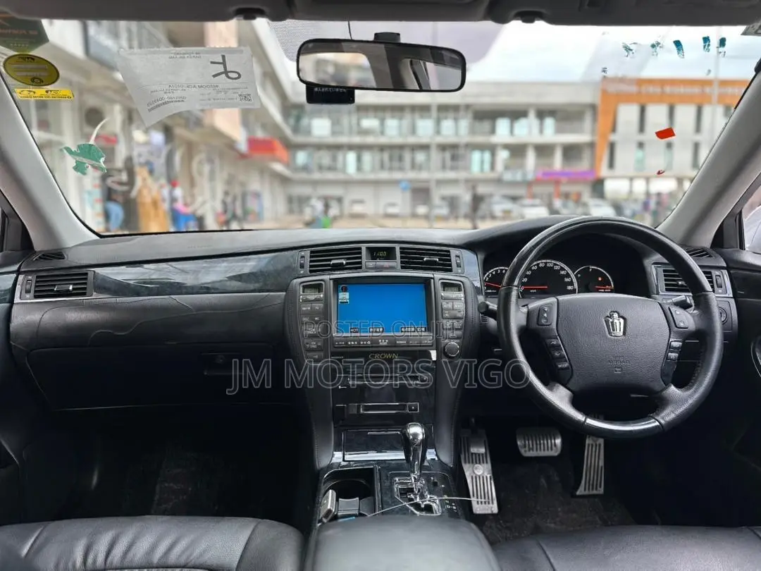 Toyota Crown 2007 Silver