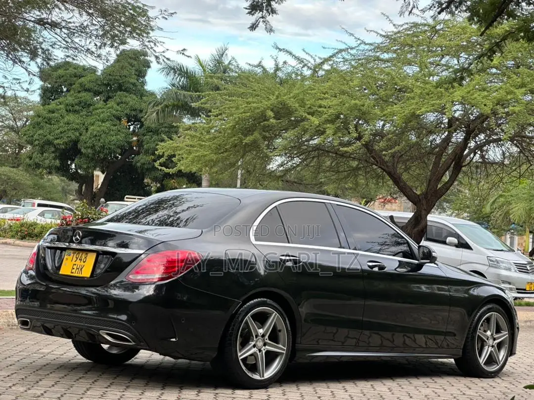 Mercedes-Benz C-Class 2015 Black