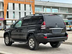 Toyota Land Cruiser Prado 2005 Black