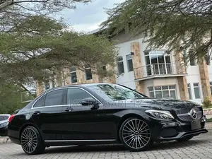 Mercedes-Benz C-Class 2016 Black