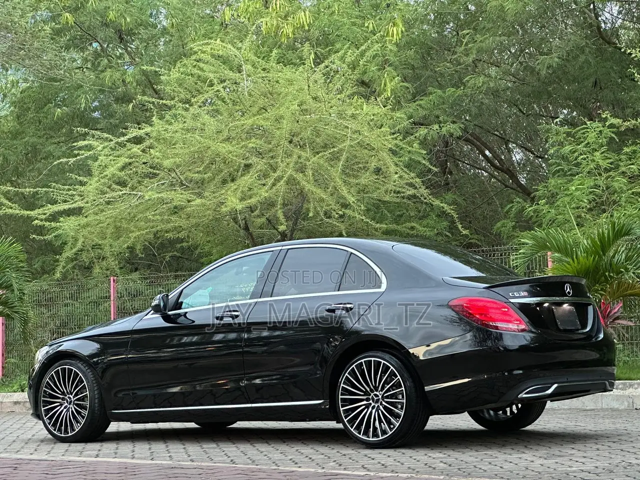 Mercedes-Benz C-Class 2016 Black