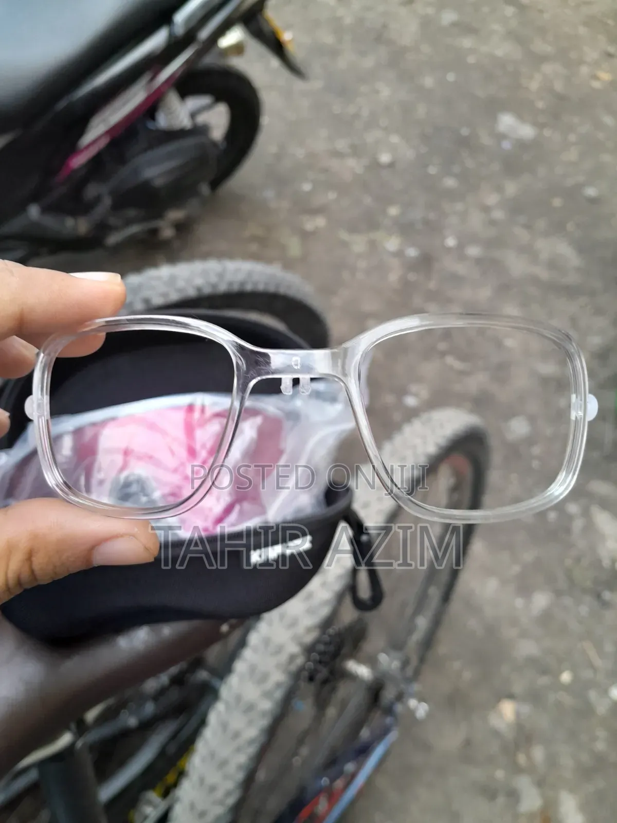 Kapvoe Cycling Glasses.