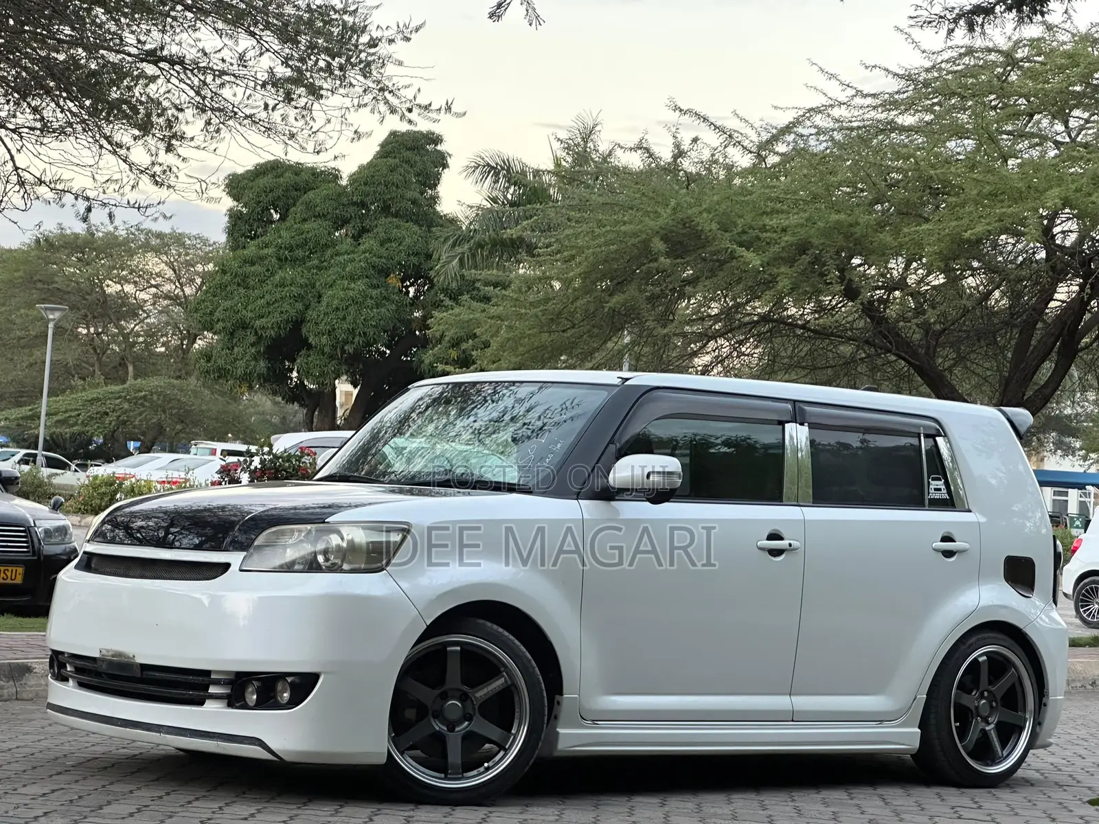 Toyota Corolla Rumion 2009 White