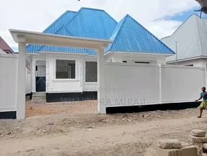 3bdrm Block of Flats in Nyumba, Ilala for sale
