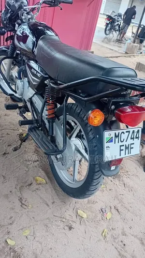 Bajaj Boxer 125 2026 Black