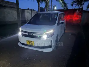 Toyota Voxy 2015 White