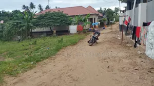 Plot Area SQM 590 at Madale Mbopo
