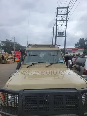 Toyota Land Cruiser 2014 Beige