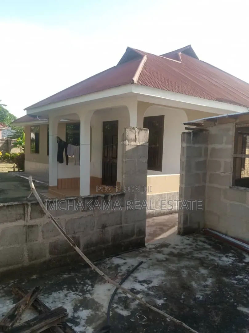 3bdrm House in Mchakama Real Estate, Bunju for sale
