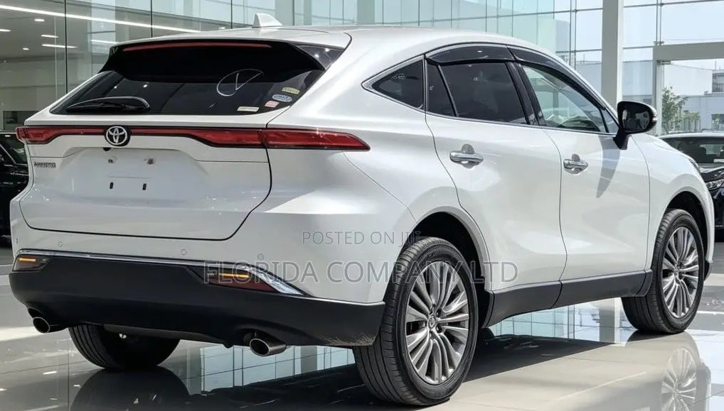Toyota Harrier 2020 White