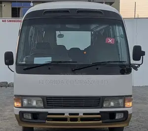 Toyota Coaster 1998 White