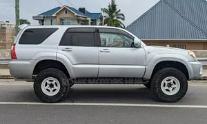 Toyota Hilux Surf 2005 Silver