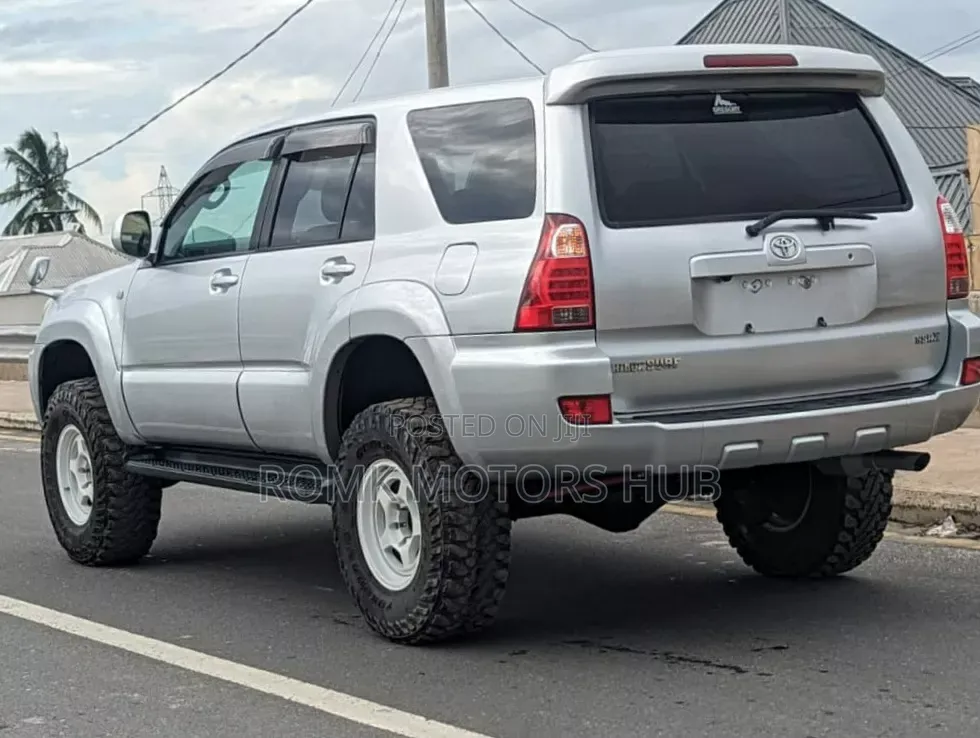 Toyota Hilux Surf 2005 Silver