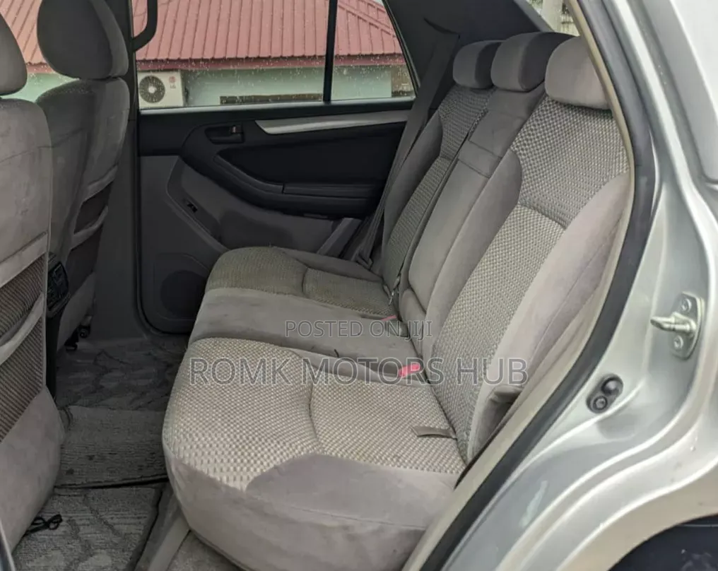 Toyota Hilux Surf 2005 Silver