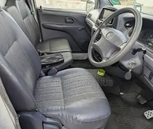 Toyota TownAce Noah 2001 White