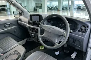 Toyota TownAce Noah 2001 White