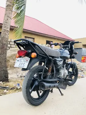 Bajaj Boxer 125 2025 Black