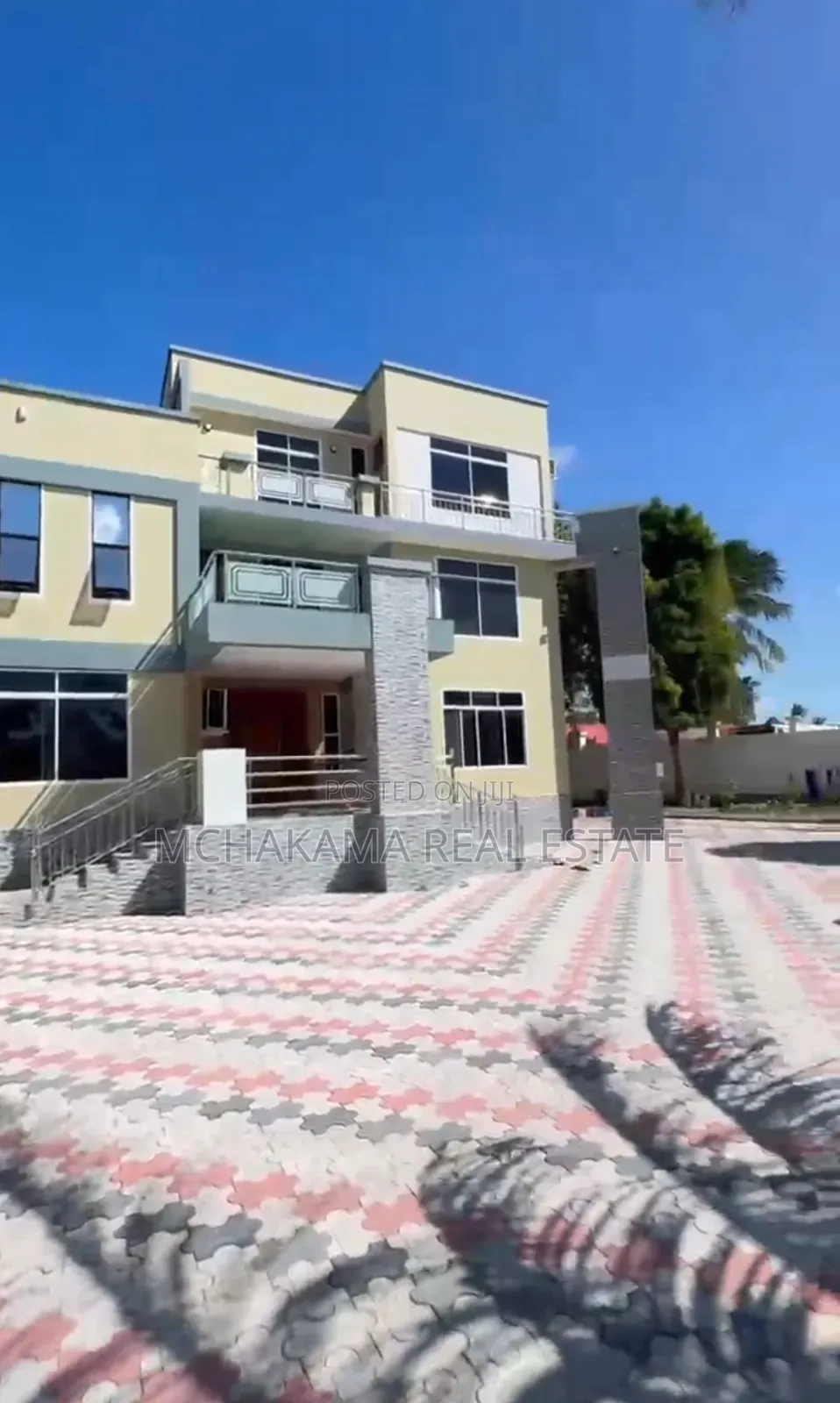 7bdrm Block of Flats in Mchakama Real Estate, Kigamboni for sale
