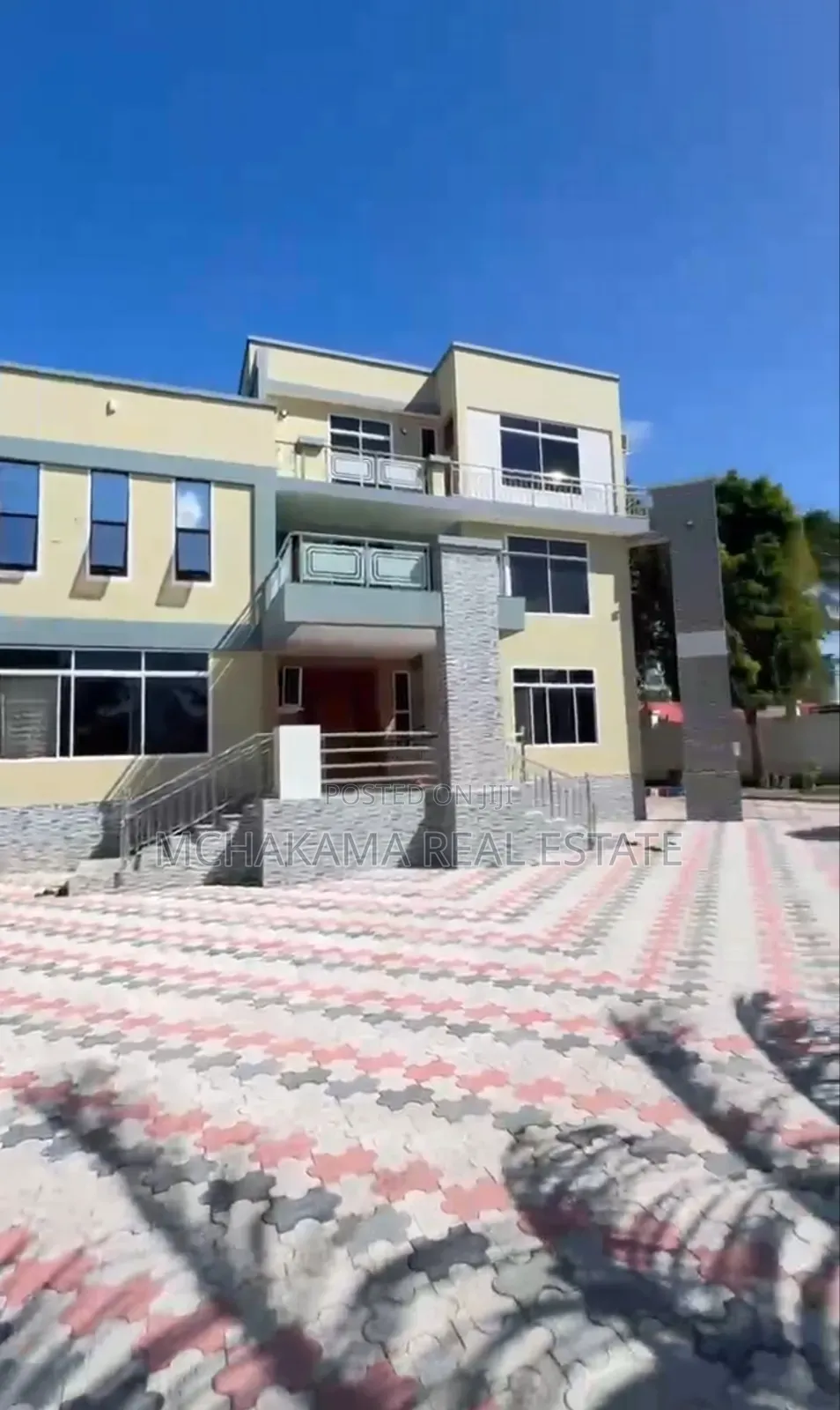 7bdrm Block of Flats in Mchakama Real Estate, Kigamboni for sale