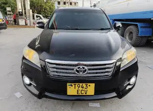 Toyota Vanguard 2010 Black