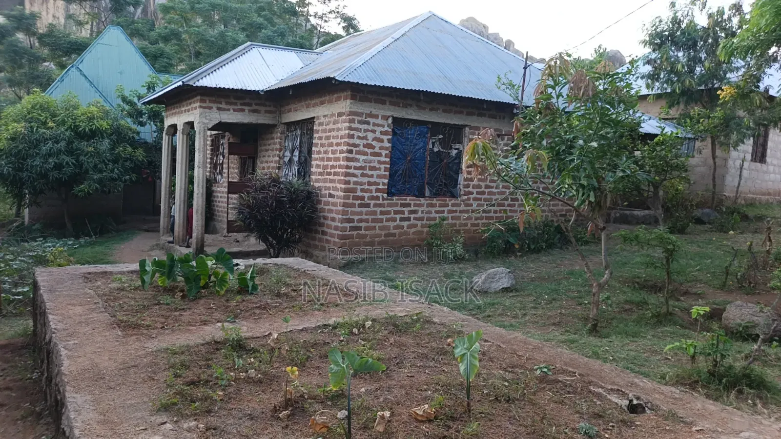 8bdrm House in Igoma for sale