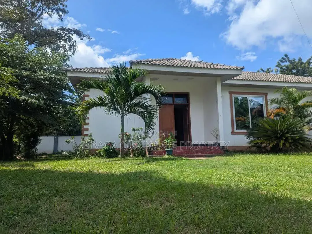 2bdrm Apartment in Masaki for rent