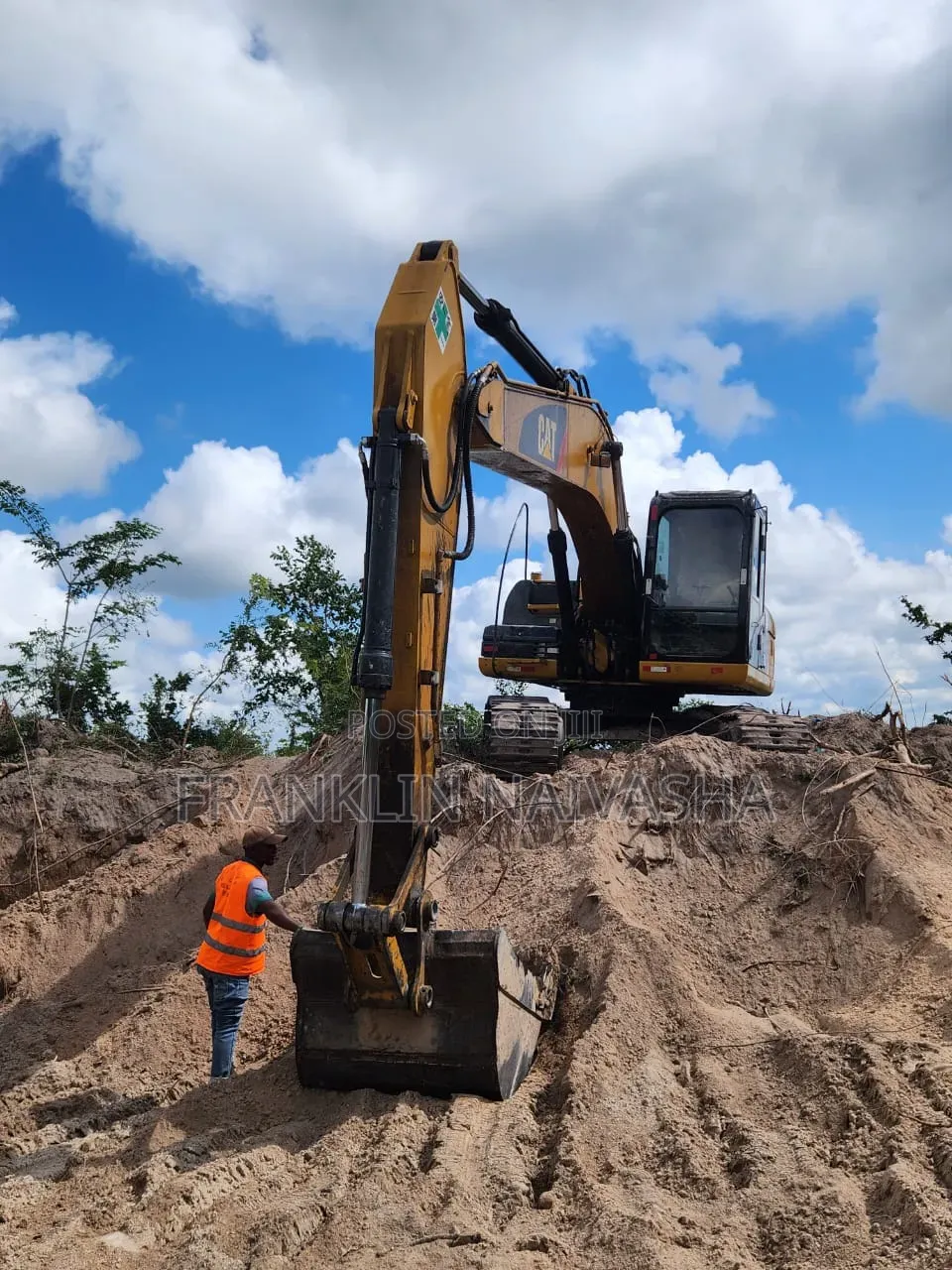 Caterpillar Excavator 320d for Sale