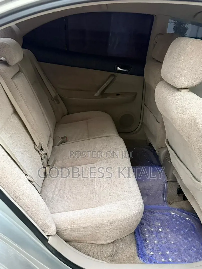 Toyota Premio 1.5 FWD 2004 Silver
