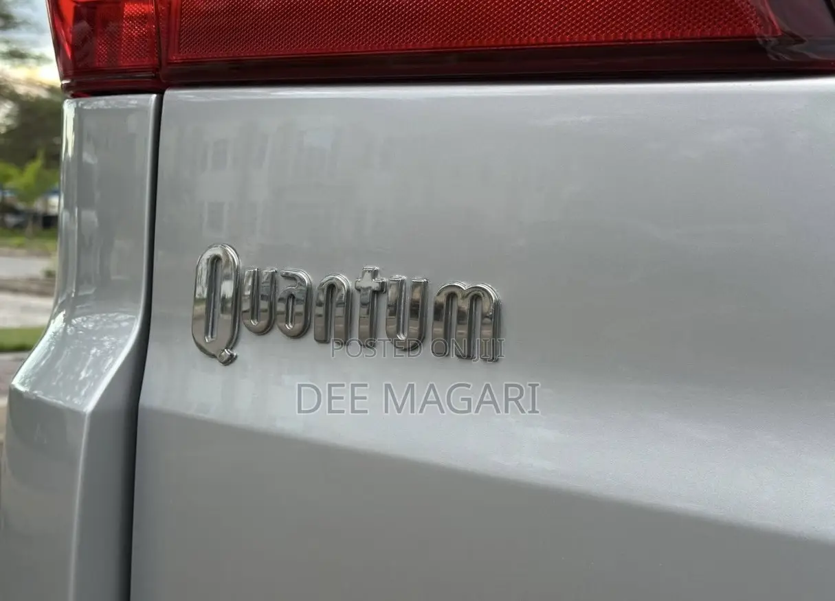 Toyota Quantum 2019 Silver