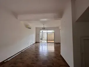 3bdrm Apartment in Oysterbay, Kinondoni for rent