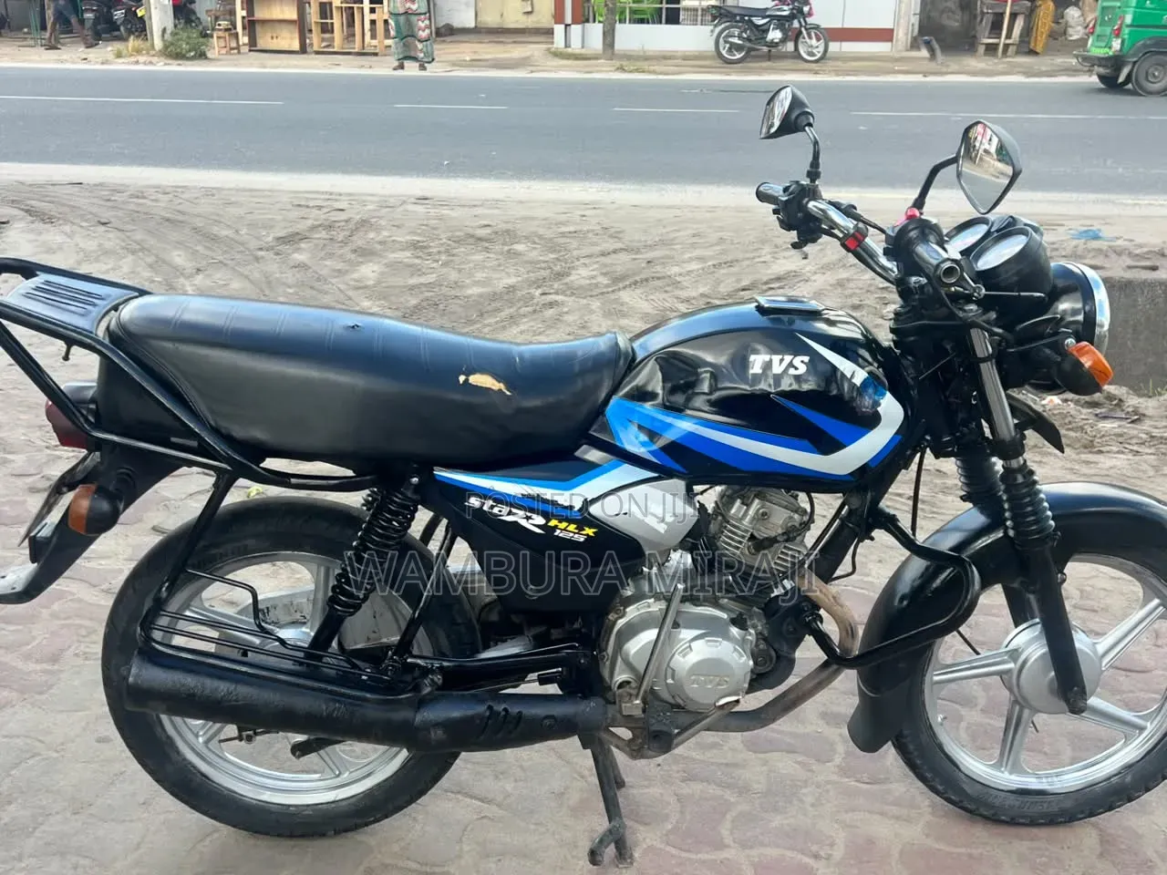 TVS HLX 125 2025 Black