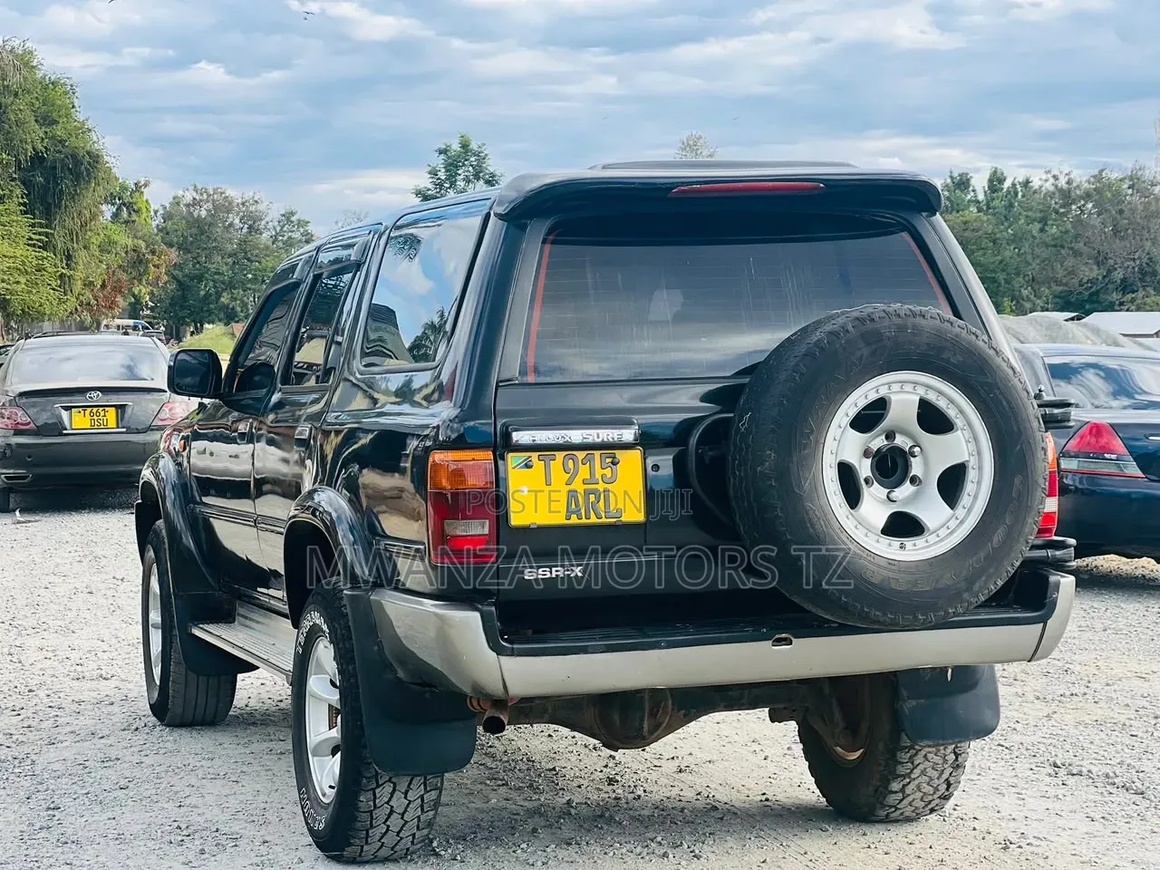 Toyota Hilux Surf 1999 Black