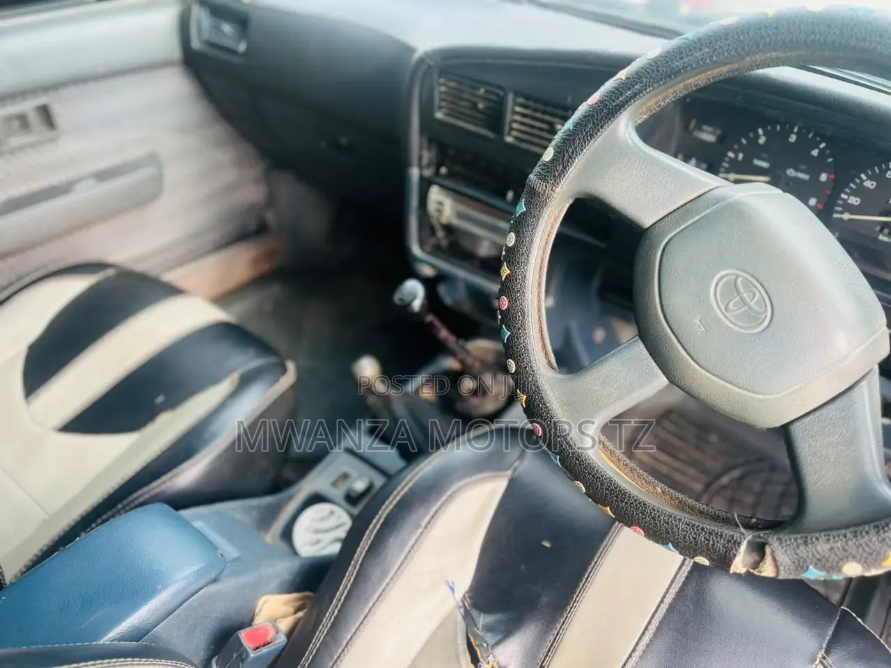 Toyota Hilux Surf 1999 Black