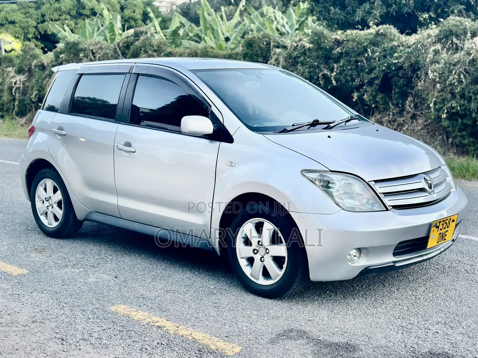 Toyota IST 2005 Silver