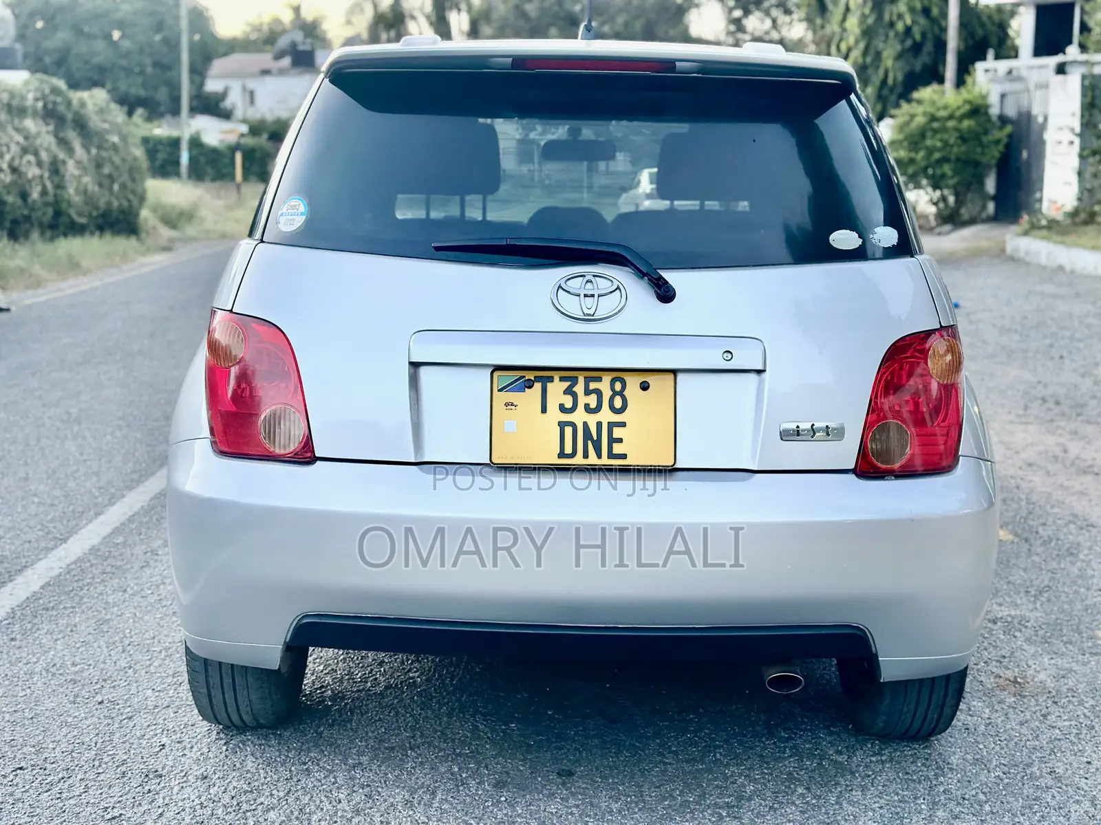 Toyota IST 2005 Silver