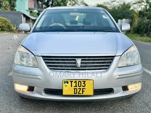 Toyota Premio 2005 Silver
