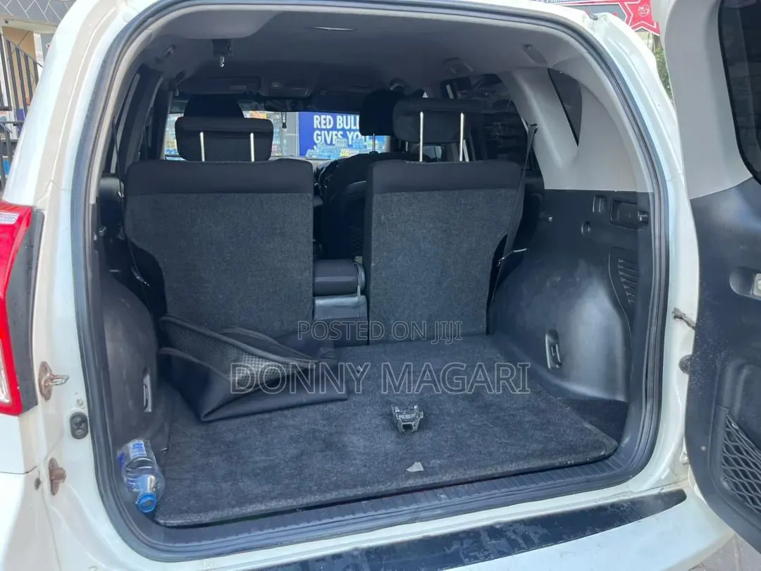 Toyota RAV4 2005 White