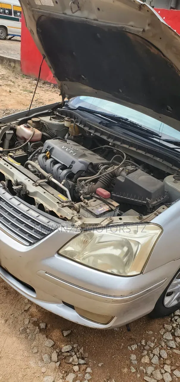 Toyota Premio 2005 Silver