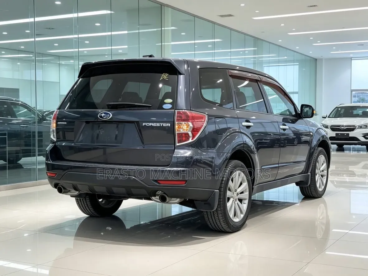 Subaru Forester 2011 Black