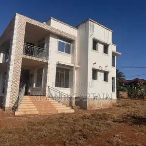 5bdrm House in Dalali Makini, Bunju for sale
