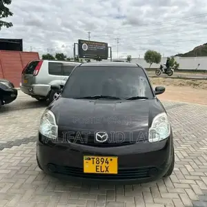 Mazda Verisa 2010 Brown