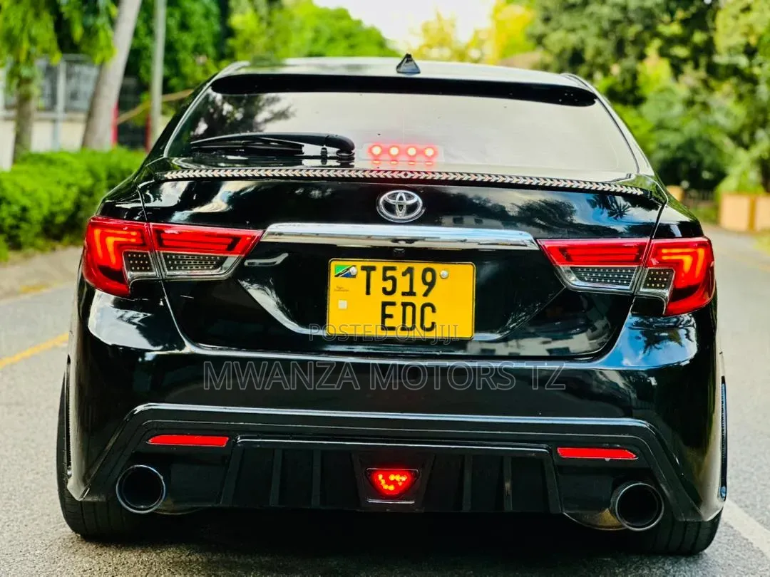 Toyota Mark X 2013 Black
