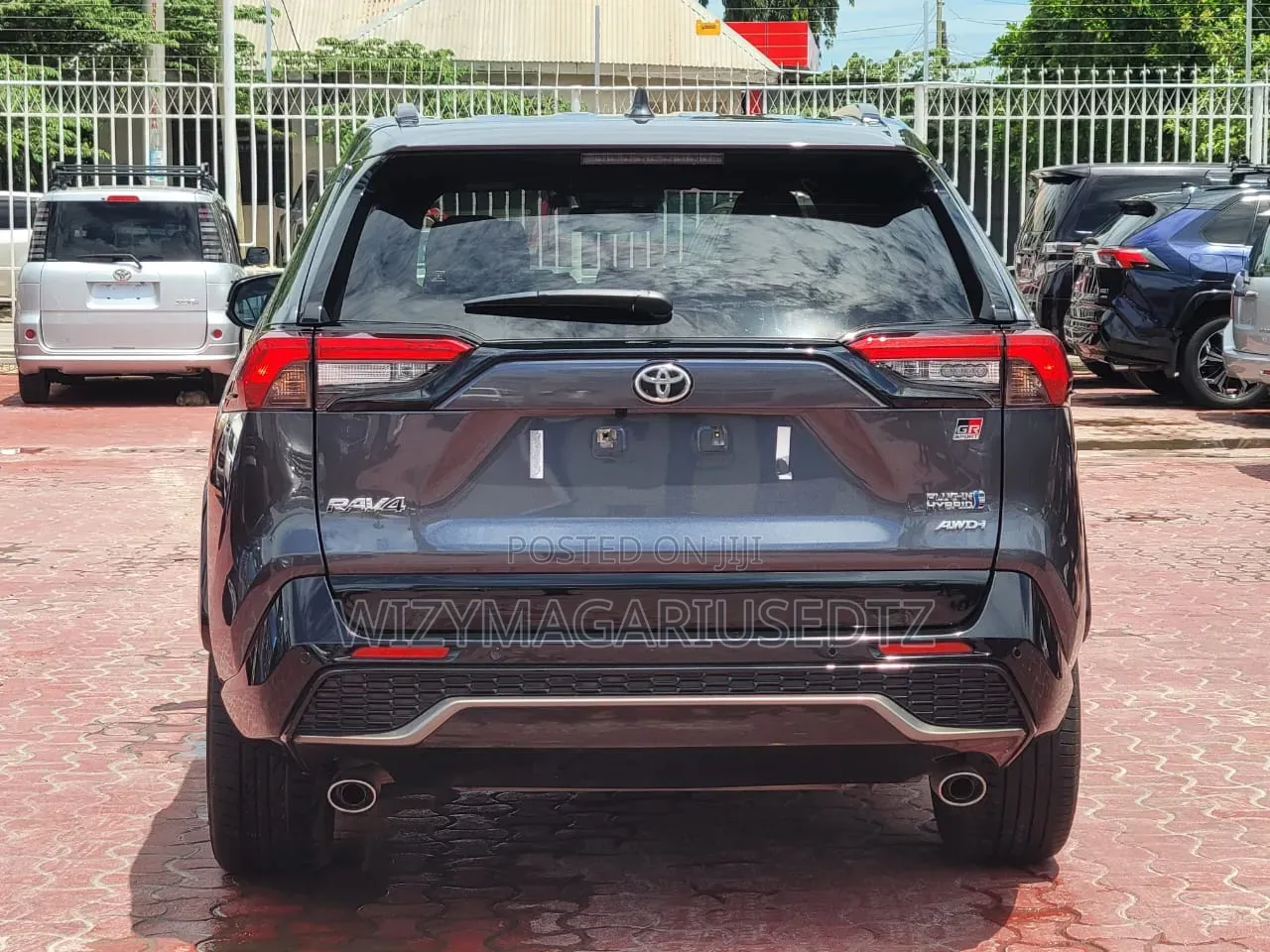 New Toyota RAV4 Plug-In Hybrid 2025 Gray