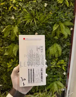 New Nothing Phone 4a Pro 256 GB White