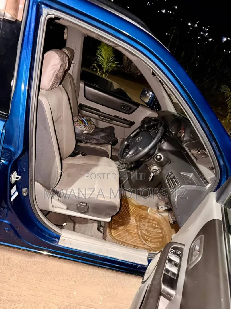 Nissan X-Trail 2004 Blue