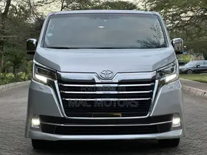 Toyota Quantum 2019 Silver